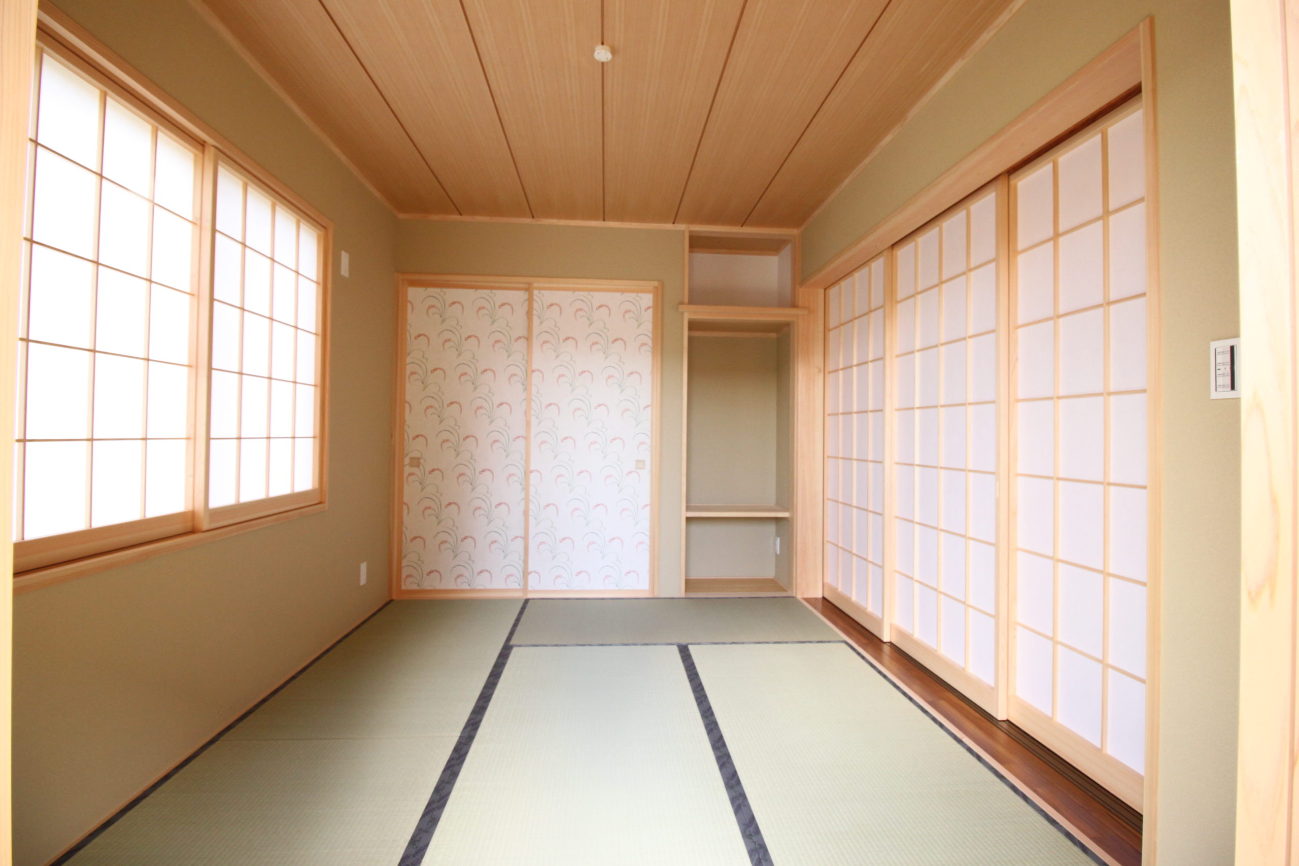 自然素材にこだわった和モダンの家の写真3