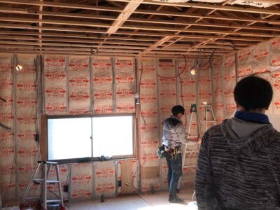 水道屋さんの倉庫を店舗に改装中②