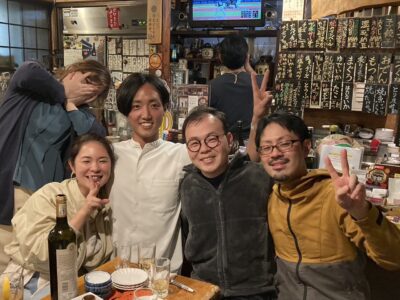 飲み会にテーマを決めてくる人