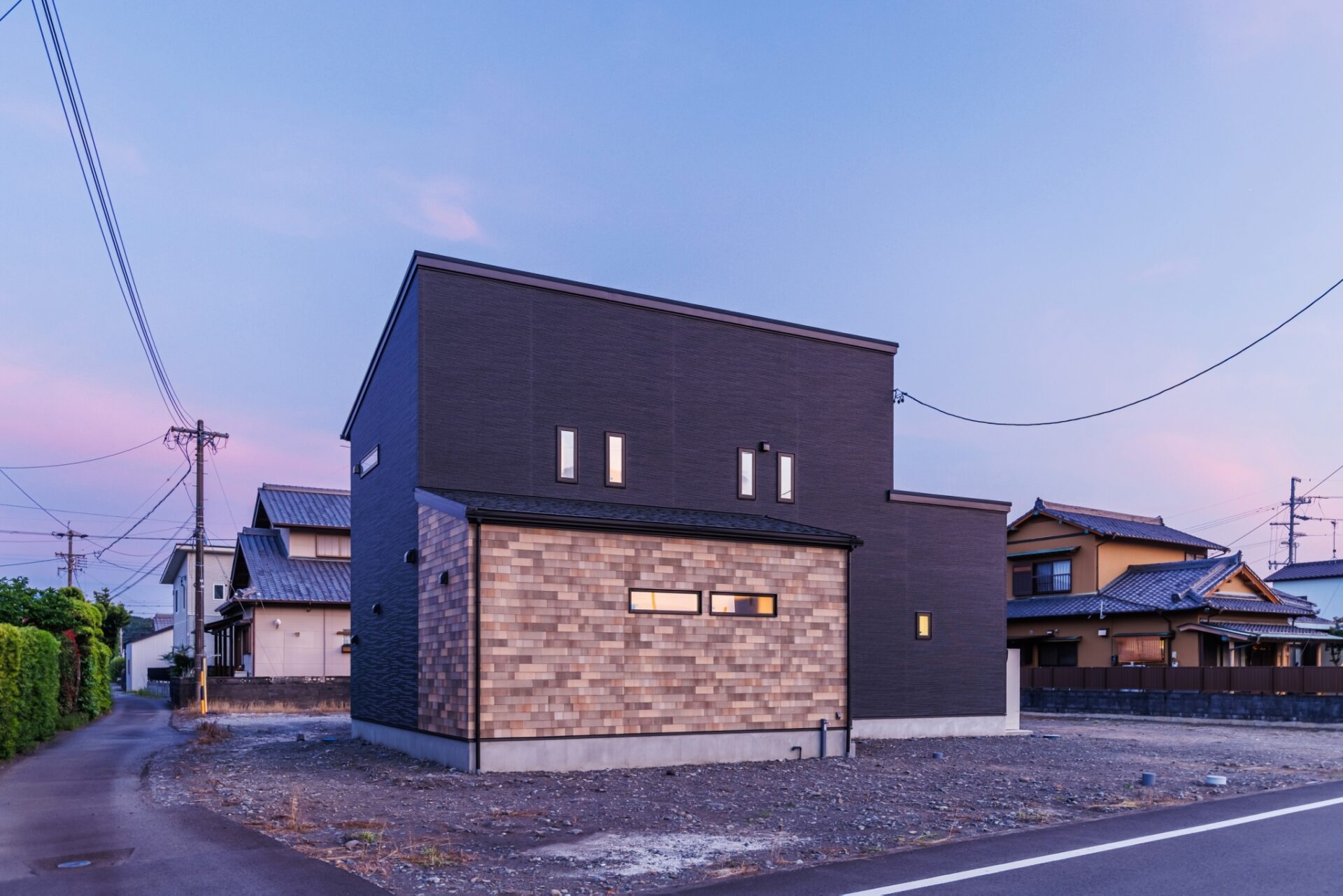 明るいリビングが嬉しい海辺に建つこだわりの二階家の写真14