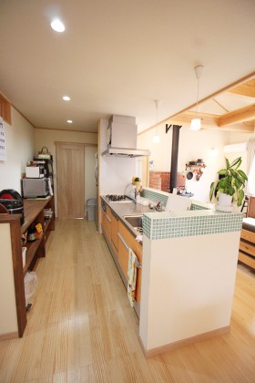 アウトドア派のご夫婦が建てた薪ストーブの家の写真9